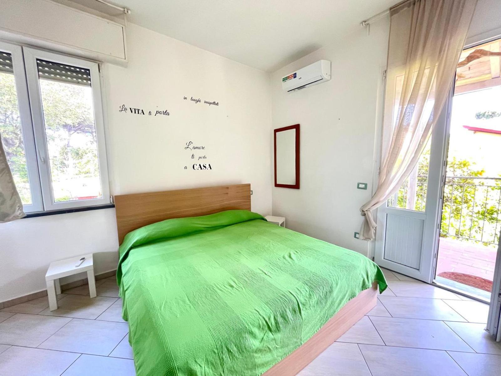 Pineta Apartament Tirrenia Kültér fotó