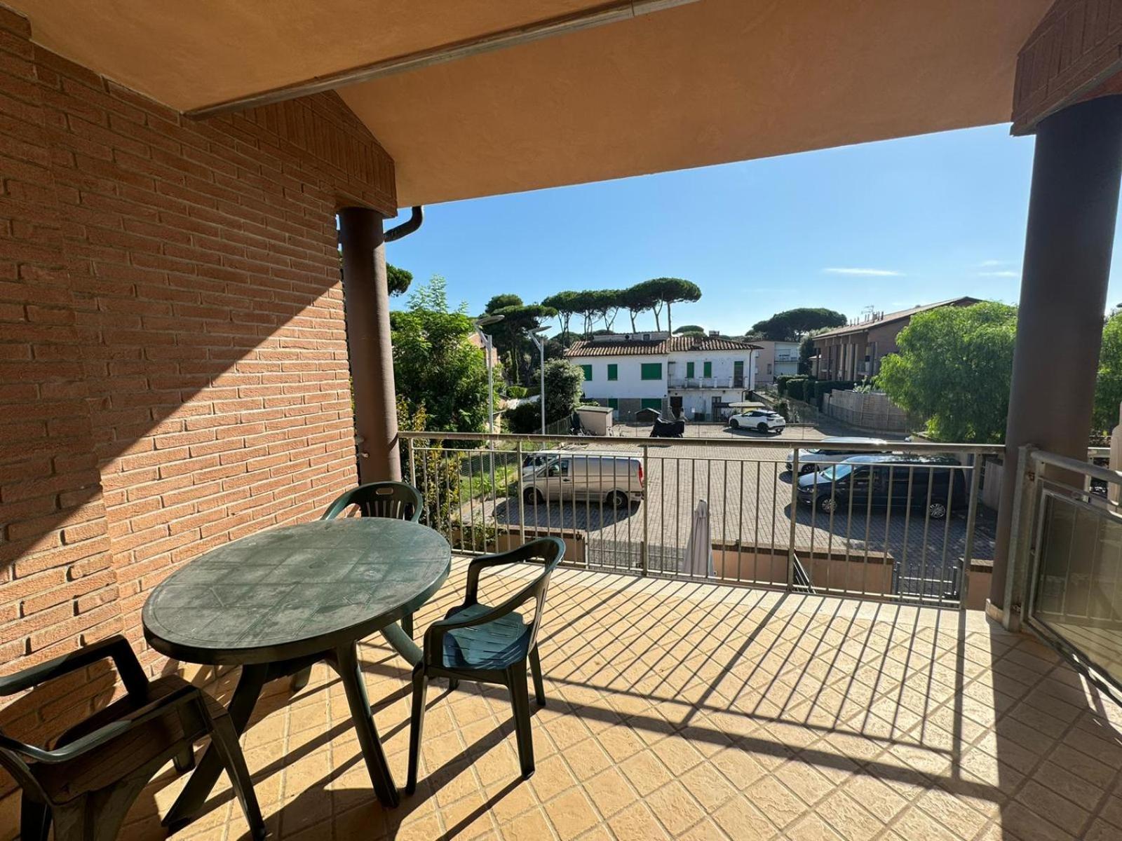 Pineta Apartament Tirrenia Kültér fotó